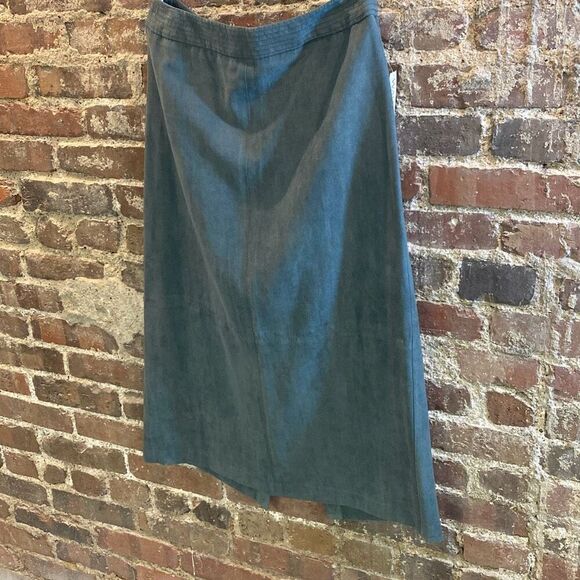 Norton Studio Knee Length, Skirt Size 6 Plush Suede-like Gray Green - Picture 2 of 15